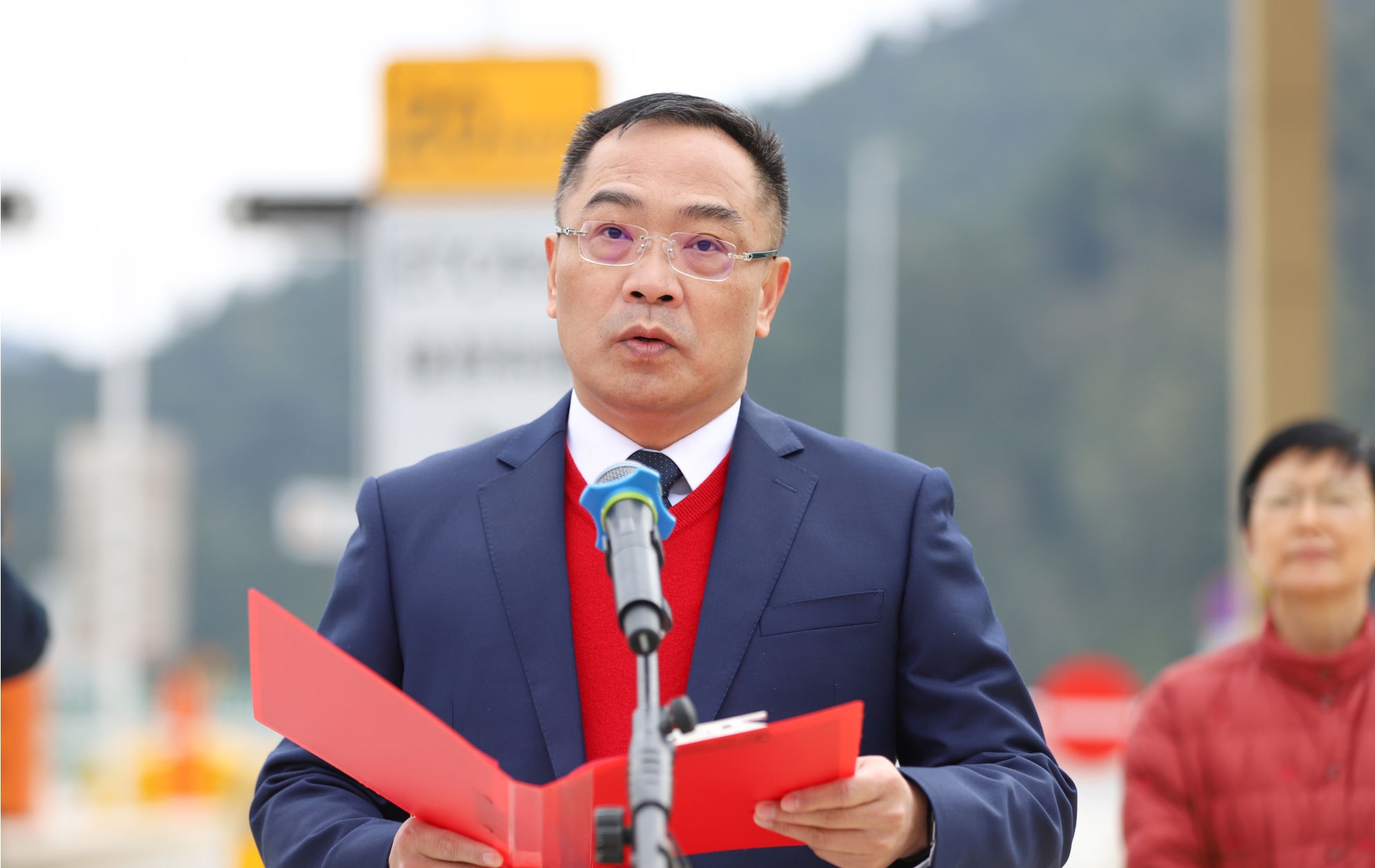 北投集團黨委副書記、副董事長、總經(jīng)理黃學軍_副本.jpg